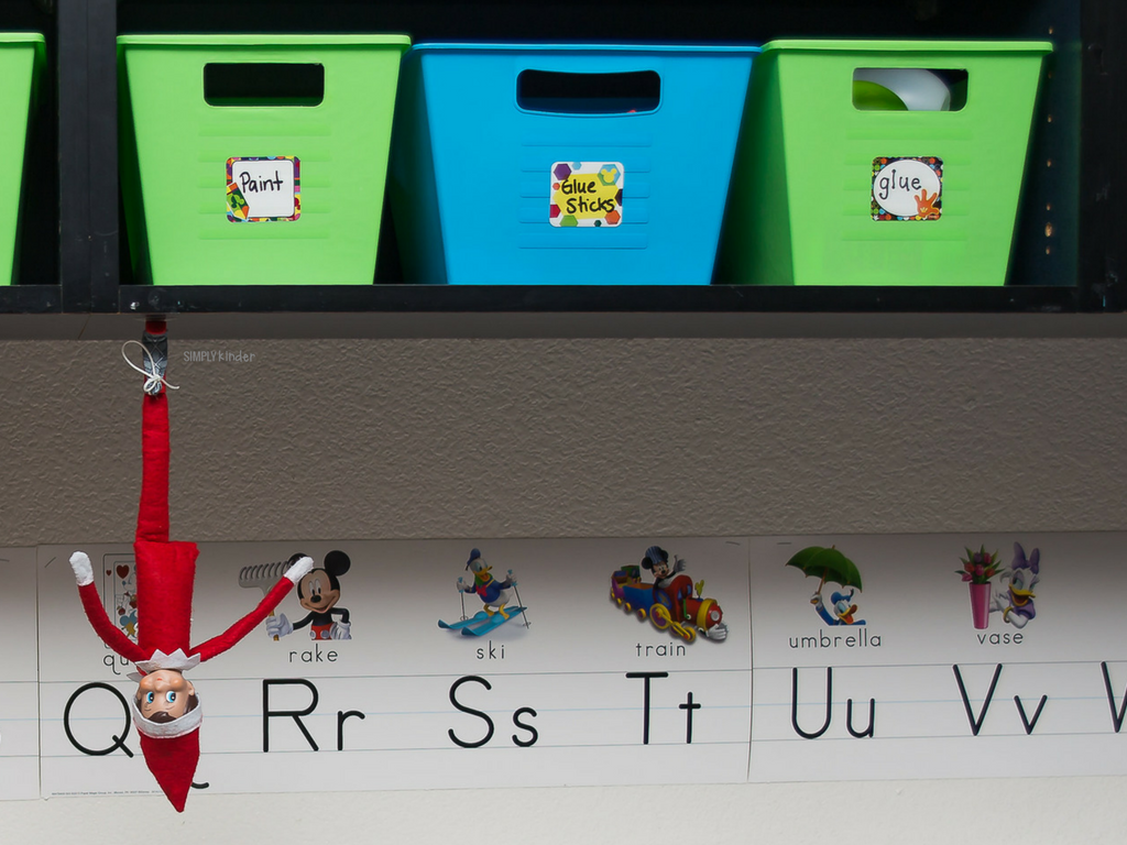 Elf on the Shelf Classroom Ideas and Inspiration using the Elves at Play set. Perfect for preschool, kindergarten, and first grades. 