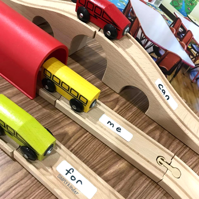 Free Sight Word Train Center Printable from Simply Kinder. A great addition to add some accountability to your preschool and kindergarten play-based centers.