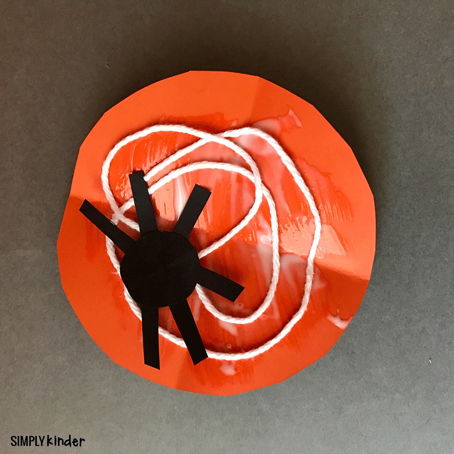 Easy Spider Craft for Fall