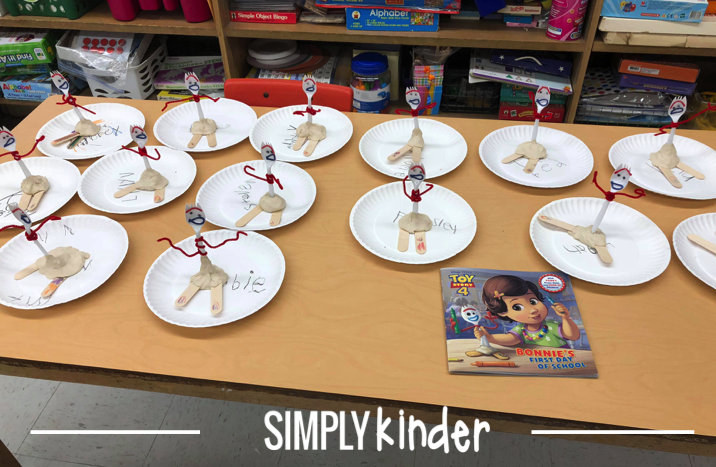 Toy Story 4 Craft - Making Forky in Kindergarten tips and tricks from teachers!